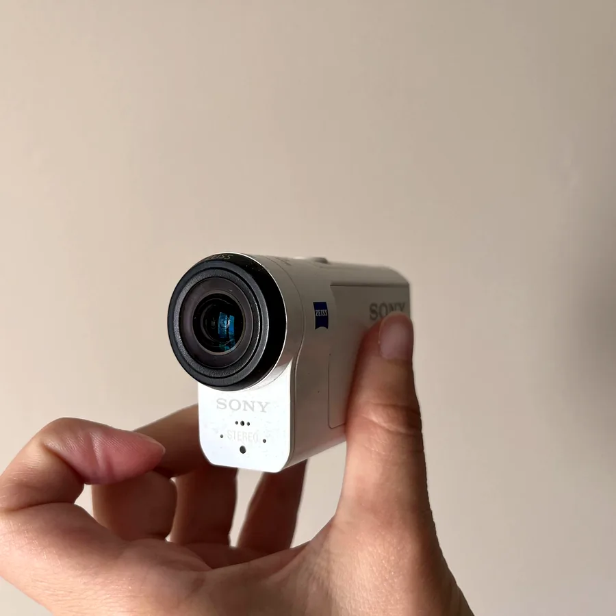 Экшн-камера Sony AS300, 1080p, полный комплект