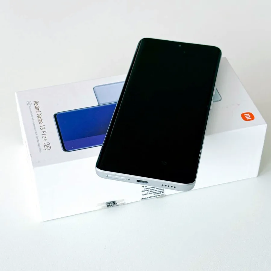 Xiaomi Redmi Note 13 Pro+ 5G, 8/256 GB, отличное состояние