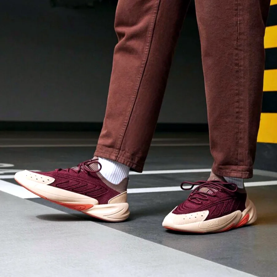Кроссовки Adidas Ozelia KNT, размер 40