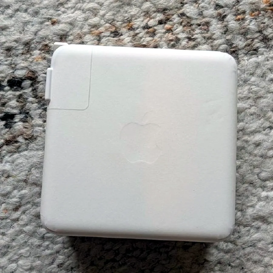 Apple 96W USB-C Power Adapter, оригинальный