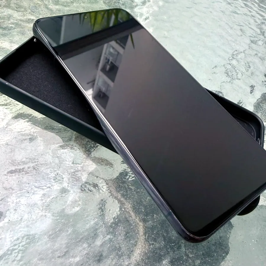 Samsung Galaxy S22 Plus, без царапин