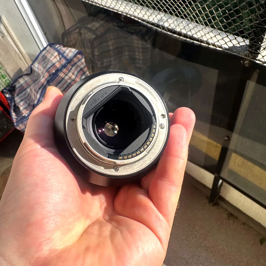 Объектив Samyang 35mm f/1.4 Sony E-mount