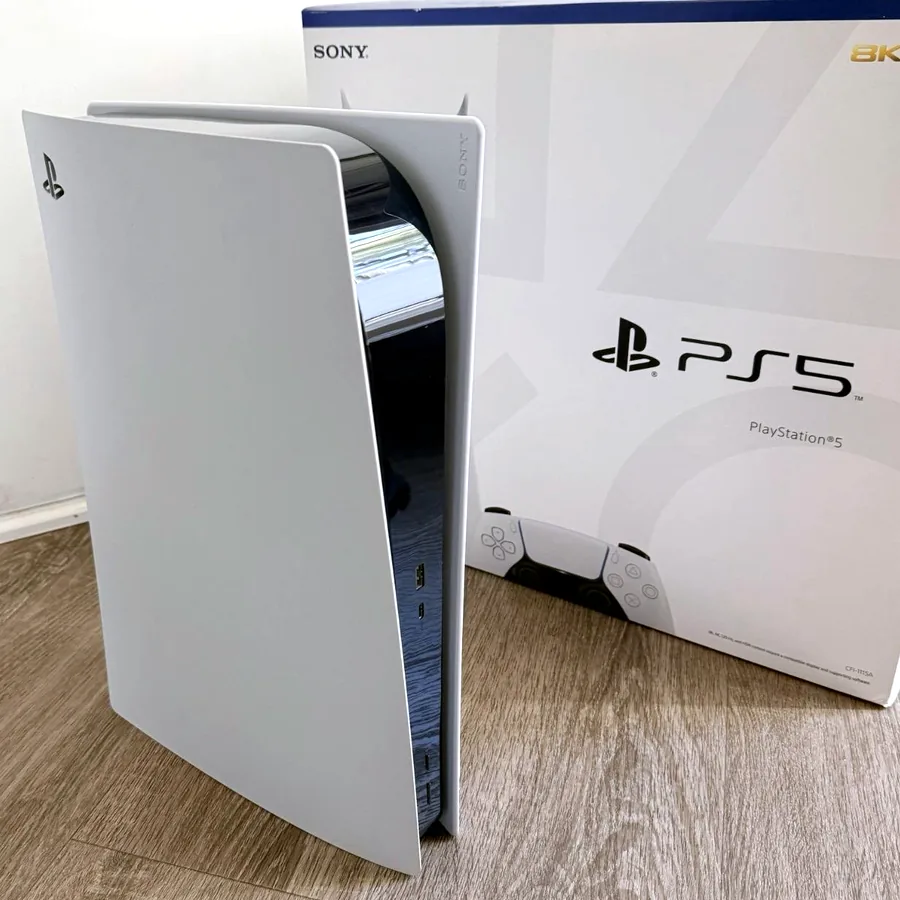 PlayStation 5 Blu-ray, европейская версия