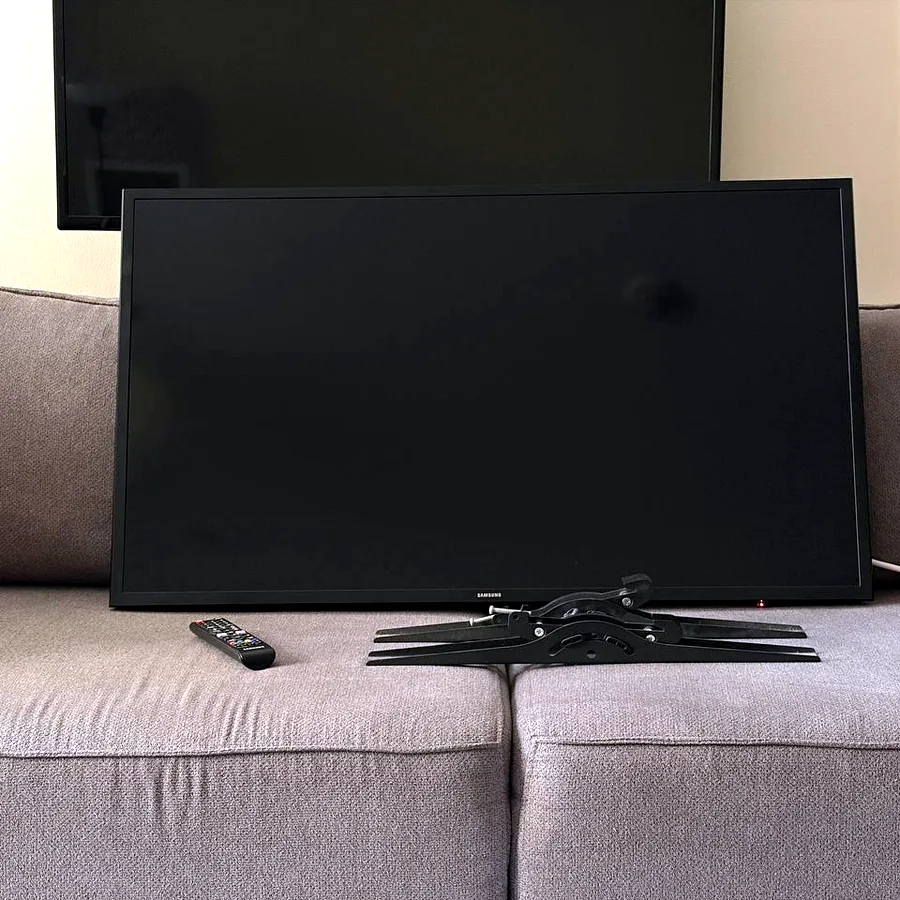 Samsung Smart TV 43 дюйма, Full HD