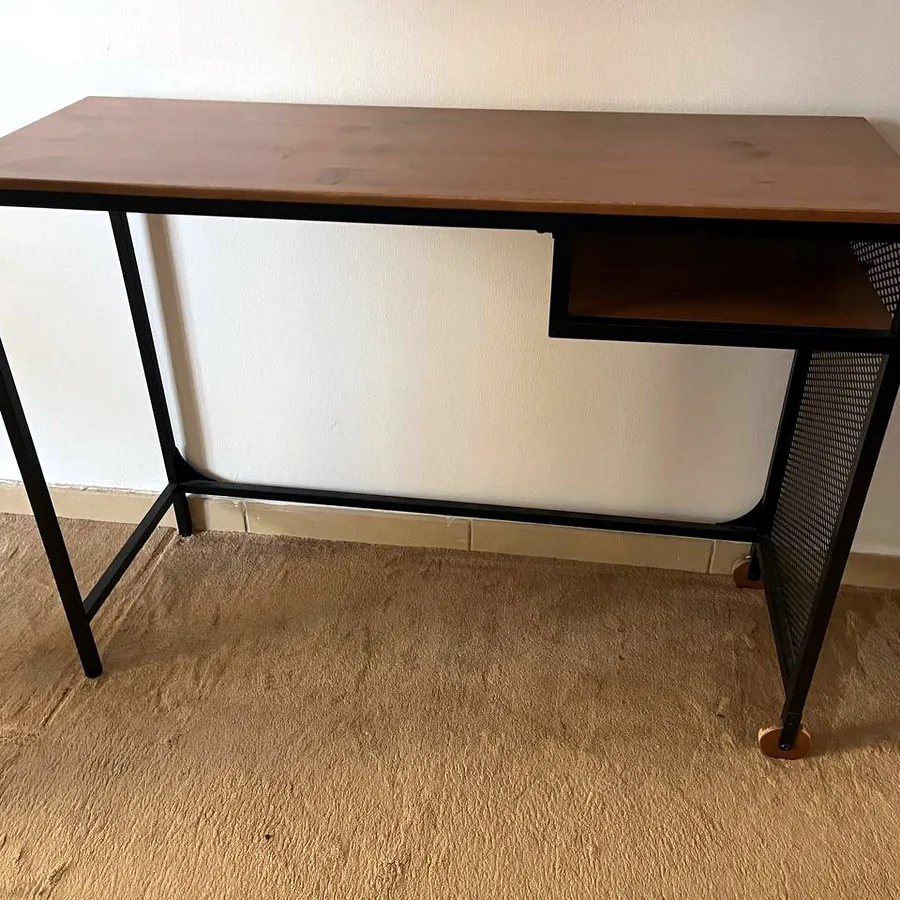 Рабочий стол IKEA 150х75