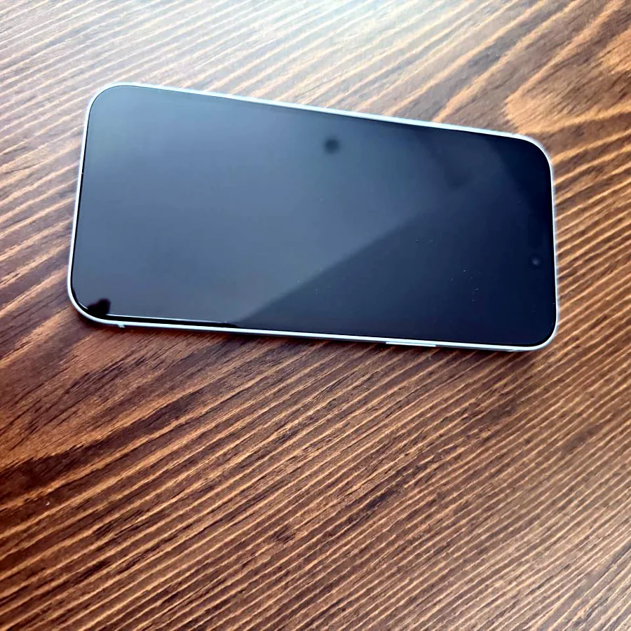 iPhone 15 Plus 128 GB, отличное состояние