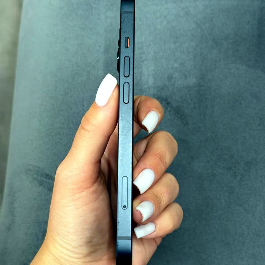 iPhone 13, 128 ГБ, Midnight, аккумулятор 82%