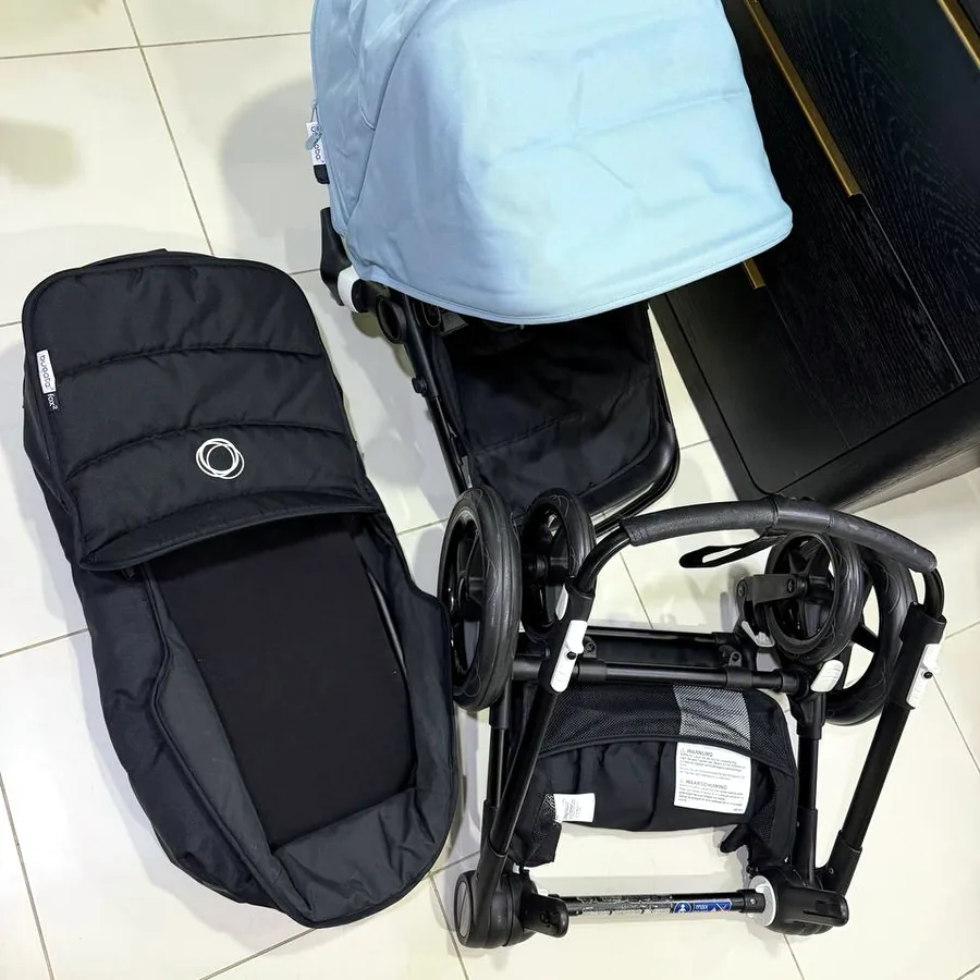 Коляска Bugaboo Fox 2 с люлькой Newborn Pack