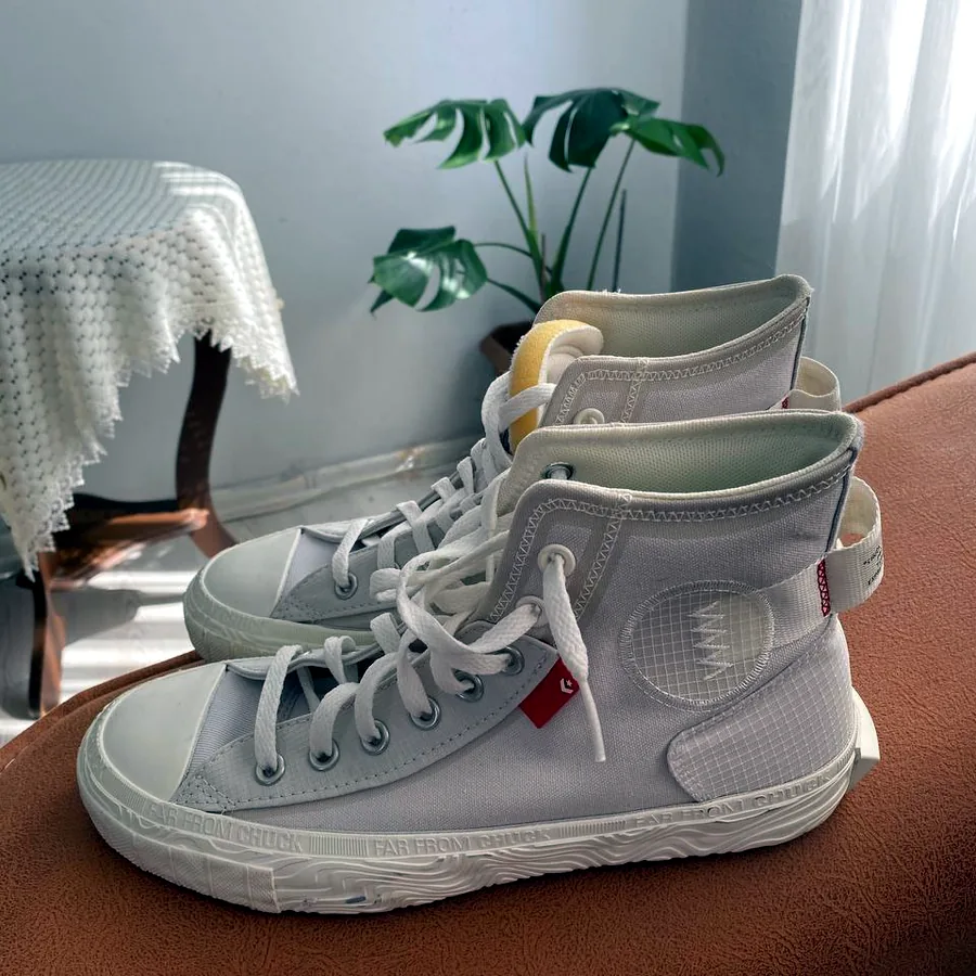 Converse с синей этикеткой, размер 41,5