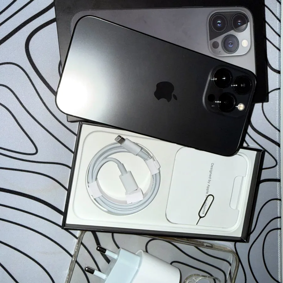iPhone 13 Pro, полный комплект, 85% батареи