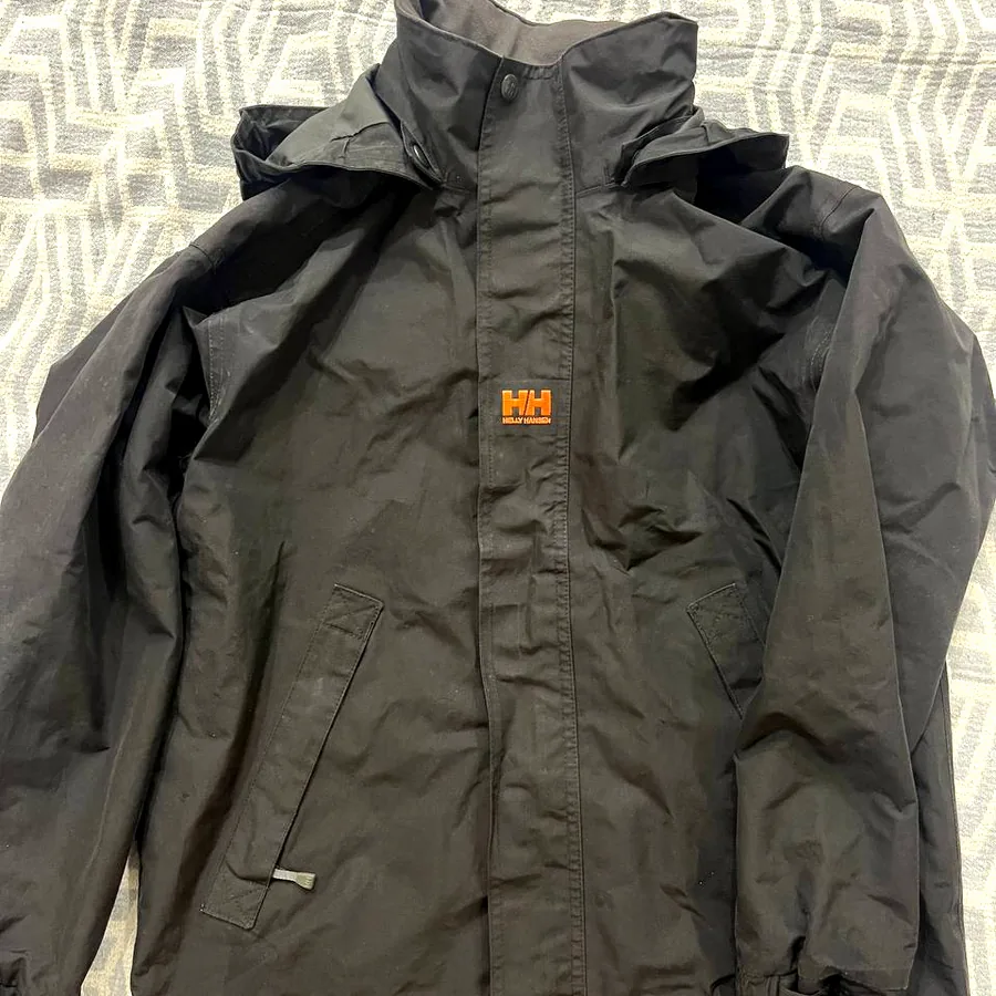 Ветровка Helly Hansen, размер XS