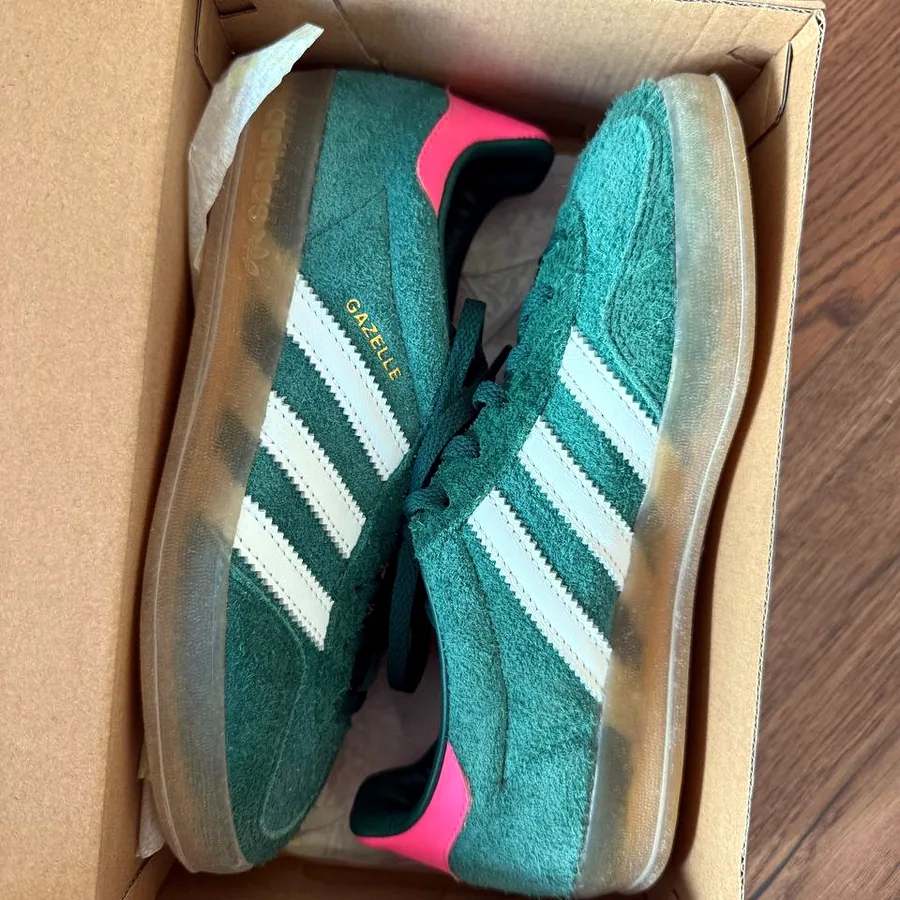 Кроссовки Adidas Gazelle, размер 35