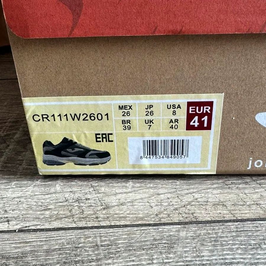 Кроссовки Joma оригинал, почти новые