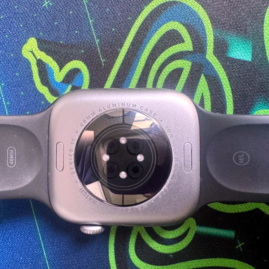 Apple Watch Series 11, 46 mm, GPS, серебристые