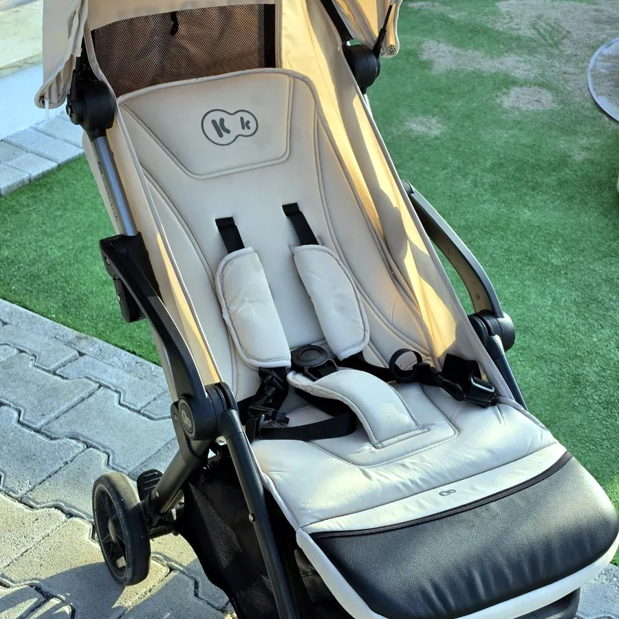 Коляска Kinderkraft Apino, 7,5 кг