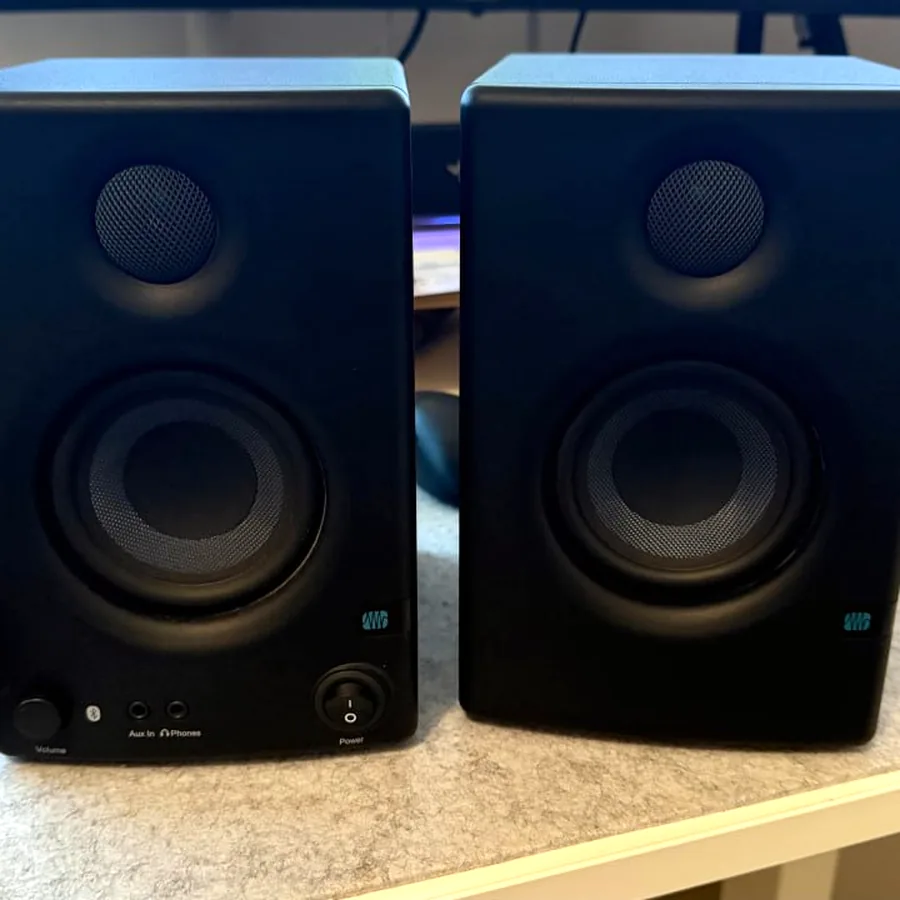 PreSonus Eris E3.5 BT, студийная акустика 50W