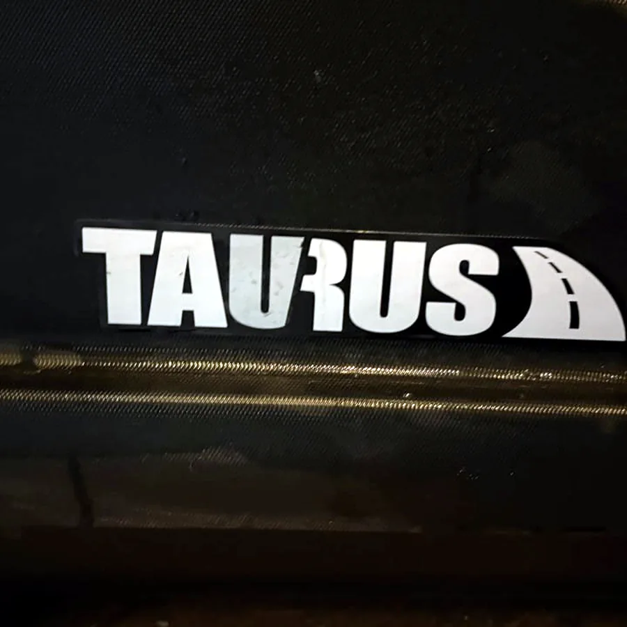 Автобокс Taurus 600 литров, карбон
