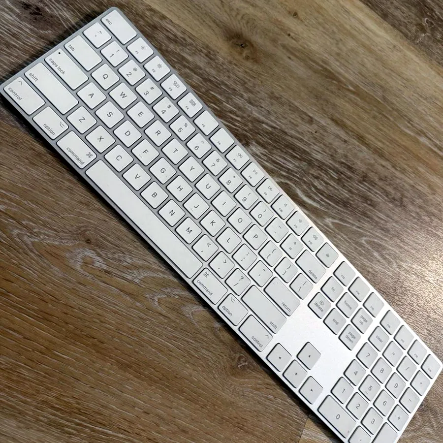 Apple Magic Wireless Bluetooth Keyboard A1843