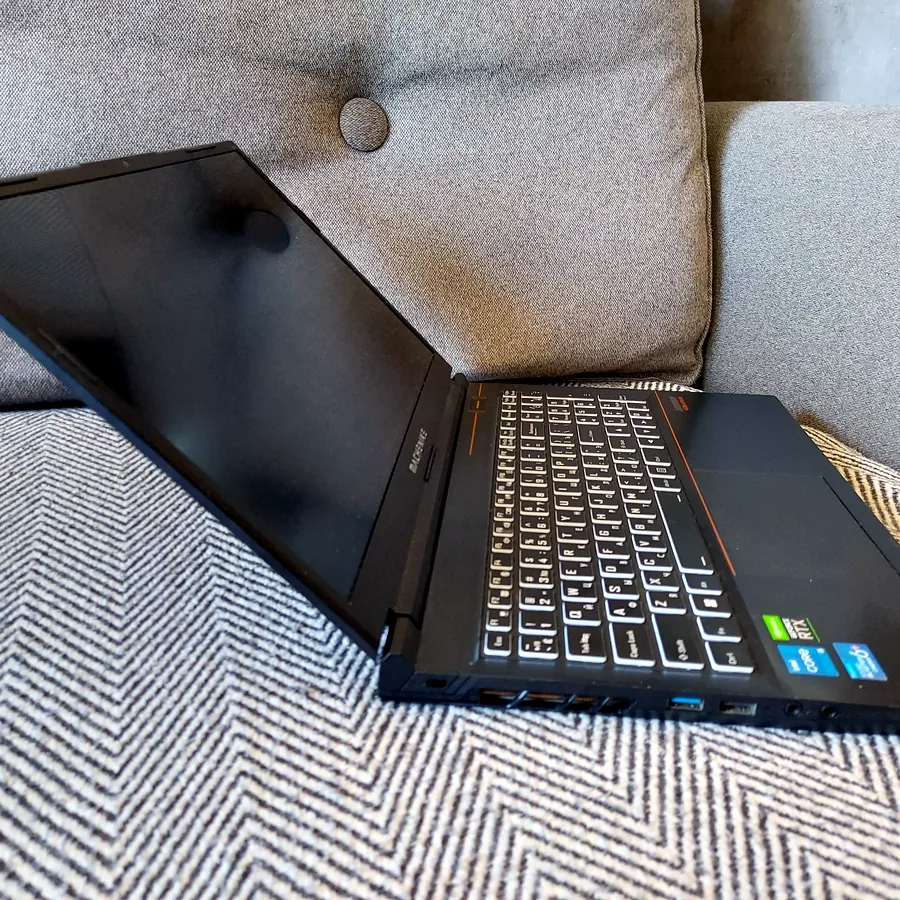 Игровой ноутбук Intel i5-12400H, RTX 3050, 32GB RAM