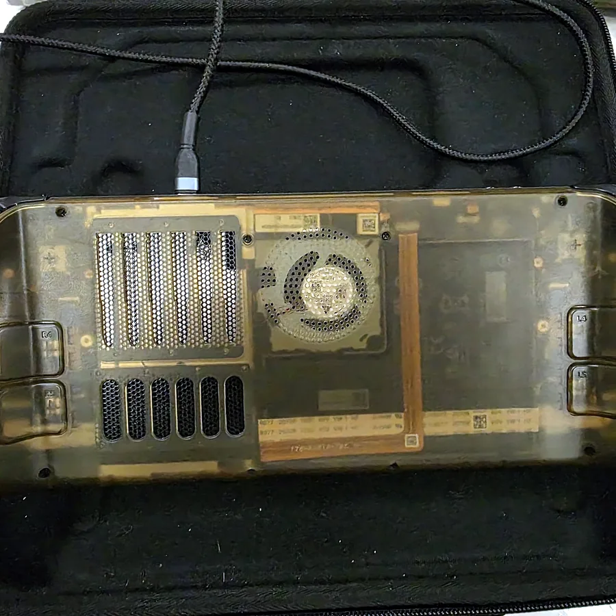 Steam Deck LCD 256GB, идеальное состояние
