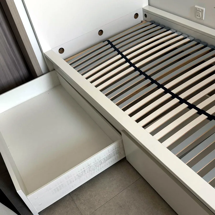 IKEA MALM кровать с матрасом