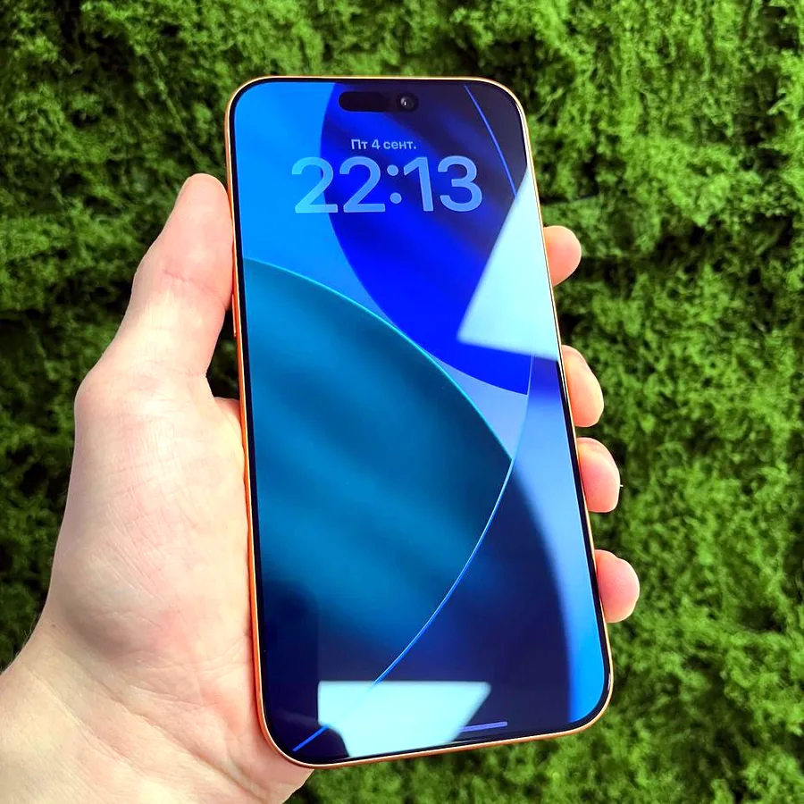iPhone 17 Pro Max 256GB Cosmic Orange, идеальное состояние