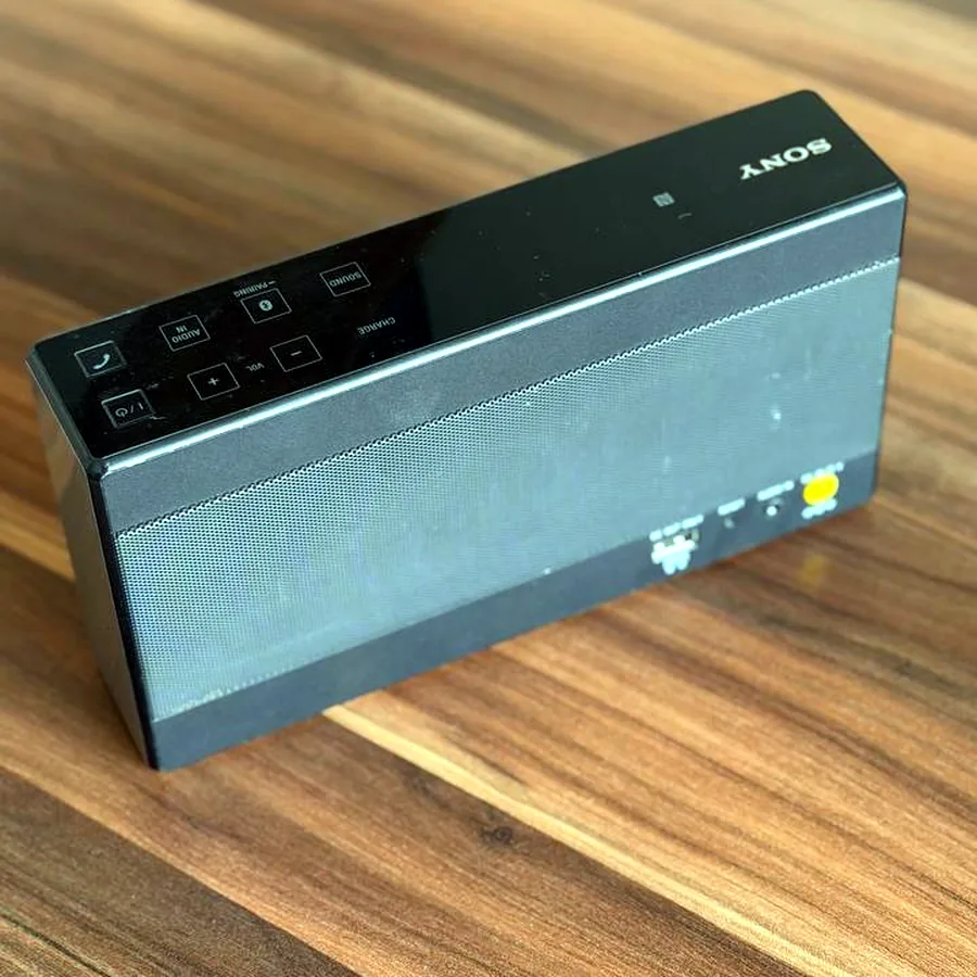 Портативная колонка Sony SRS-X55