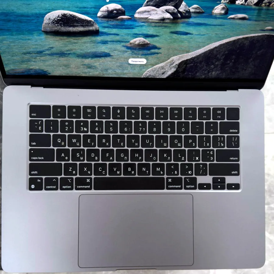 MacBook Air 15 M2, 8 ГБ, 256 ГБ SSD