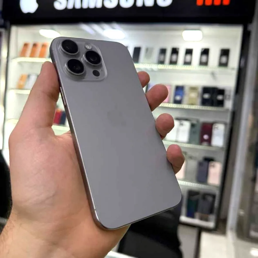 iPhone 15 Pro Max 256 GB, состояние отличное