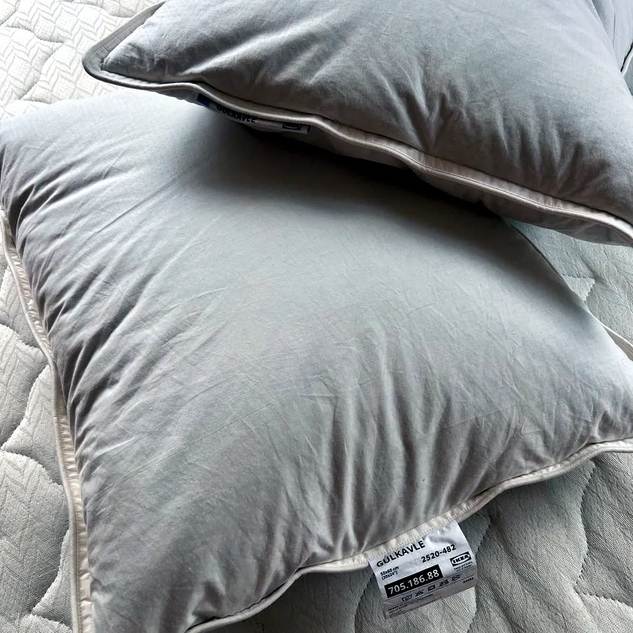 2 пуховые подушки IKEA Gulkavle, 50х60