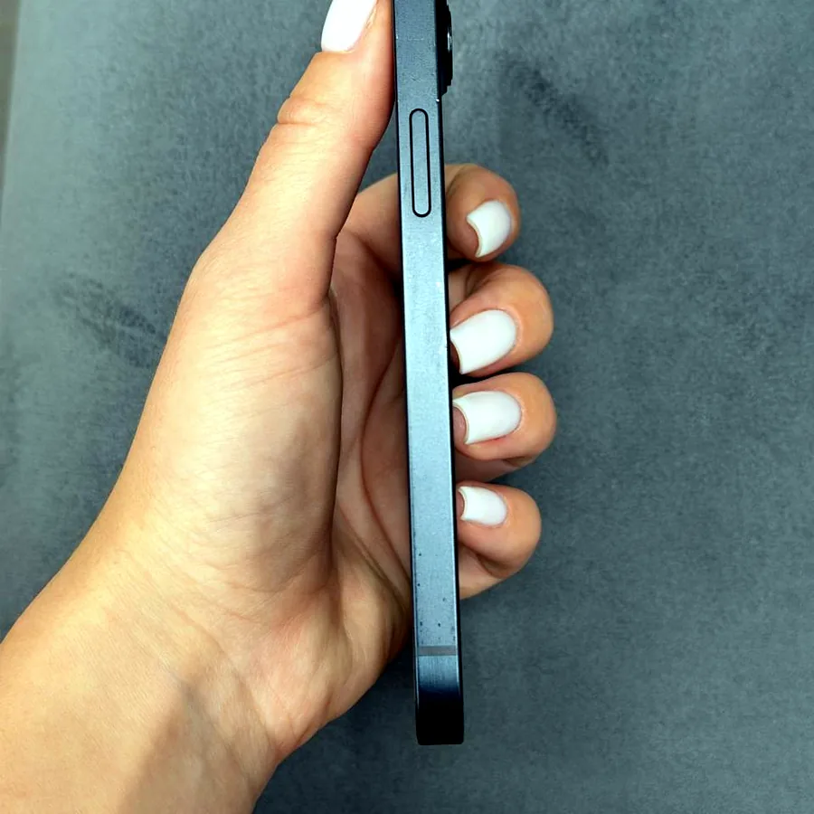 iPhone 13, 128 ГБ, Midnight, аккумулятор 82%