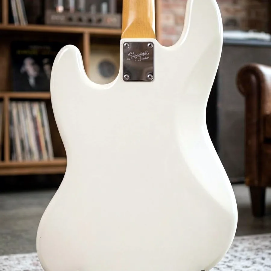 Бас-гитара Squier Classic Vibe Jazz Bass 60s