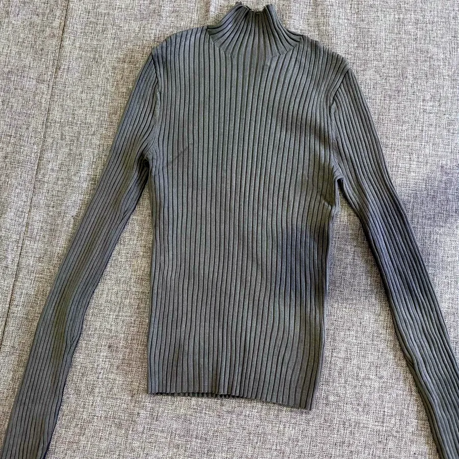 Одежда Zara, отдам за вкусняшку