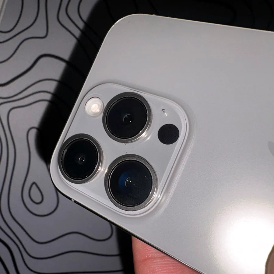 iPhone 15 Pro, 256 ГБ