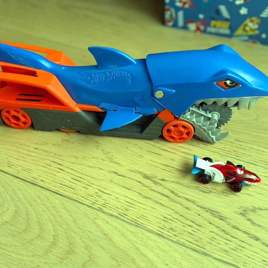 Hot Wheels