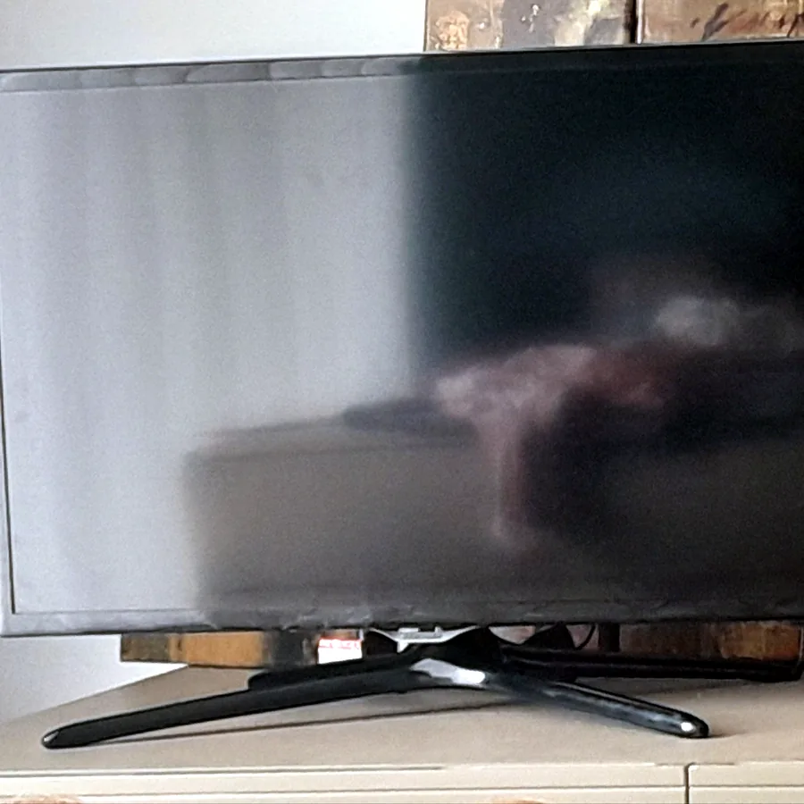 Телевизор Samsung 32 дюйма Full HD