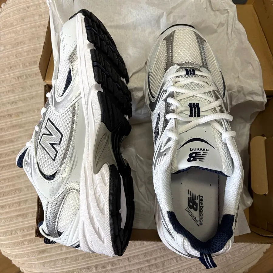Кроссовки New Balance 530, размер 39-40, новые