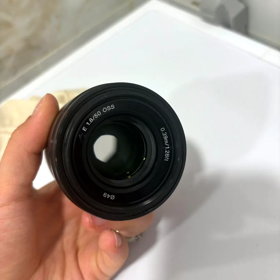 Объектив Sony E 1.8 50mm