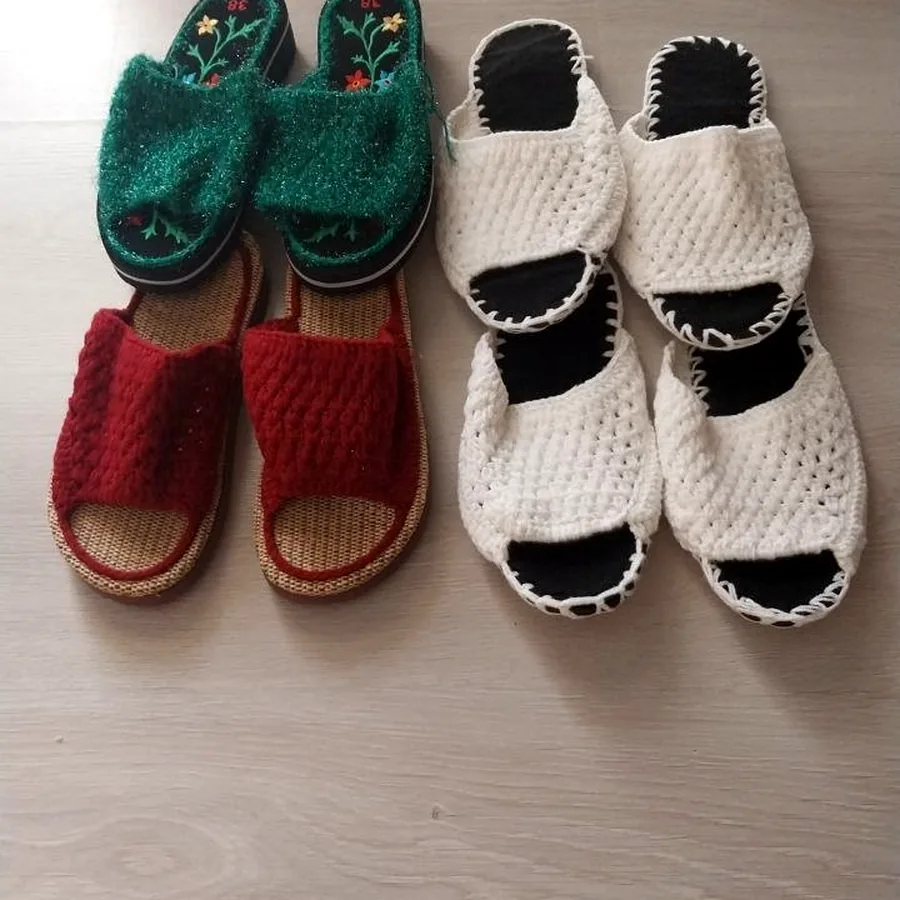 Шлепки ручной работы, вязаные