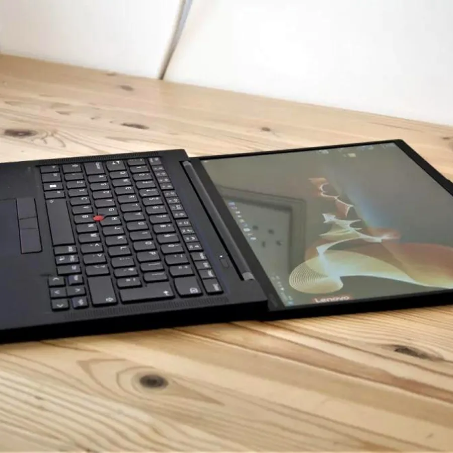 Ноутбук Lenovo ThinkPad X1 Carbon Gen 10, 14 4K
