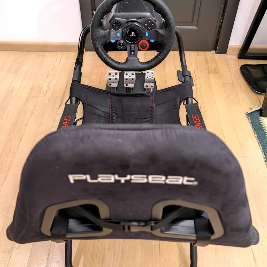 Руль Logitech G29 и кресло Playseat, комплект