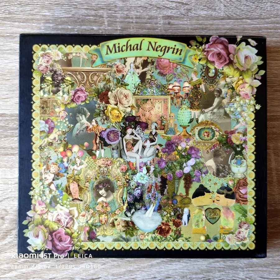 Michal Negrin necklace, collectible, mint condition