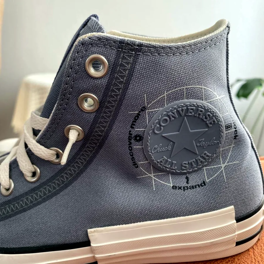 Converse с синей этикеткой, размер 41,5