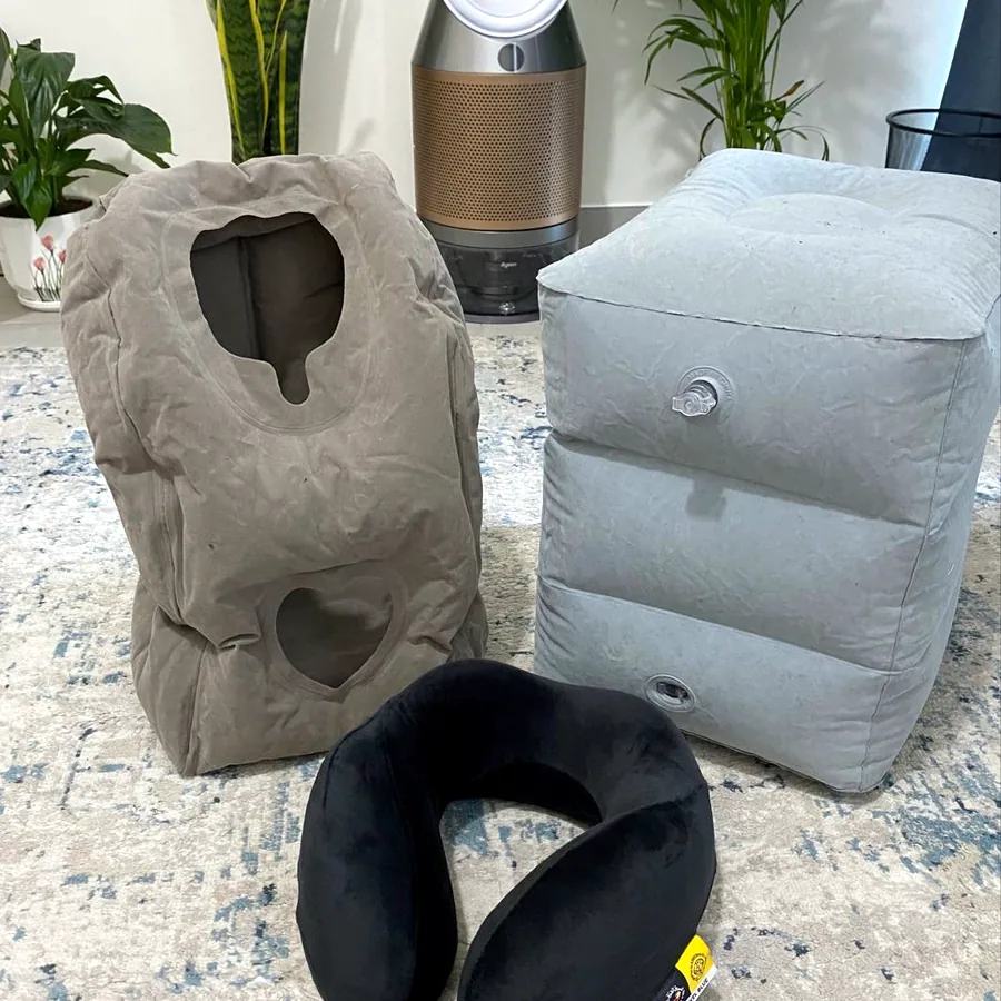 Travel pillows set