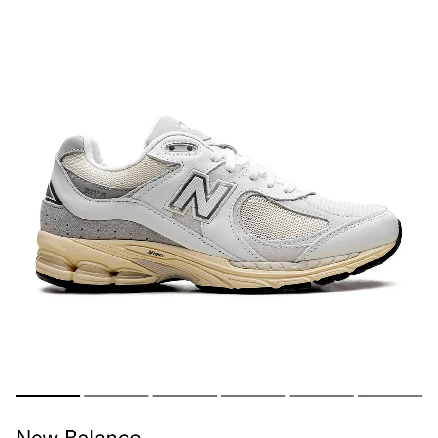 Кроссовки New Balance, размер 40