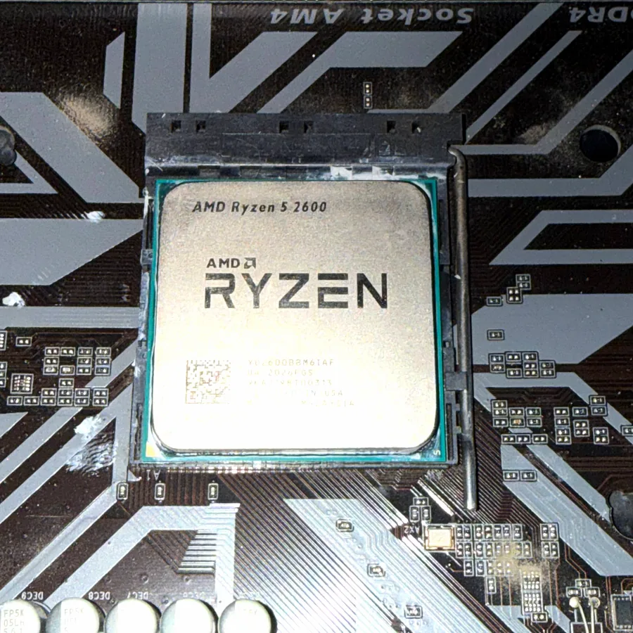Процессор AMD Ryzen 5 2600