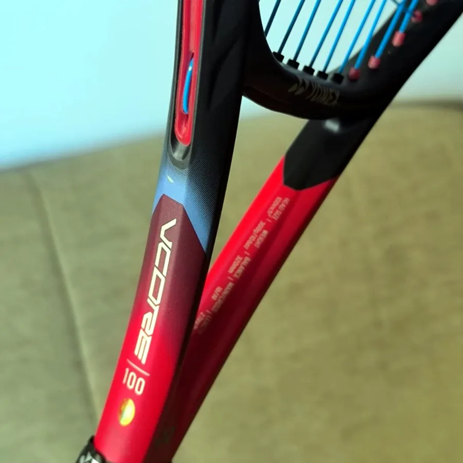 Теннисная ракетка Yonex Vcore 100