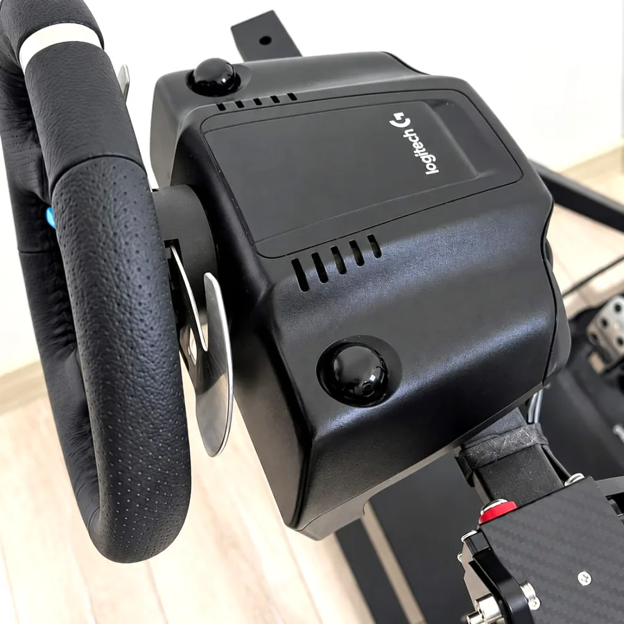 Гоночный симулятор Logitech G29 Driving Force, полный комплект
