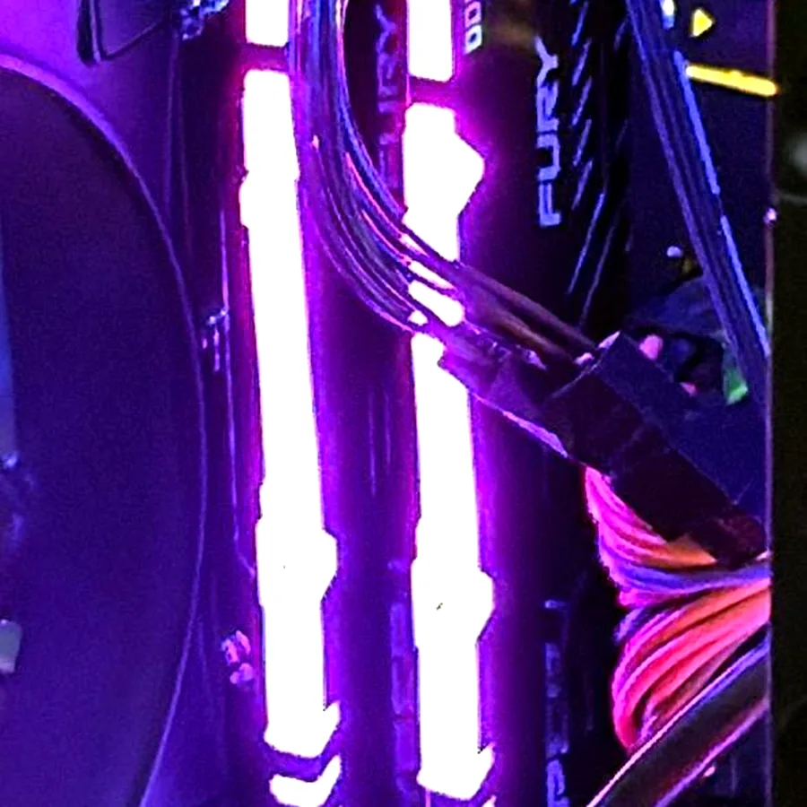 Оперативная память 16 ГБ 3600 МГц, RGB
