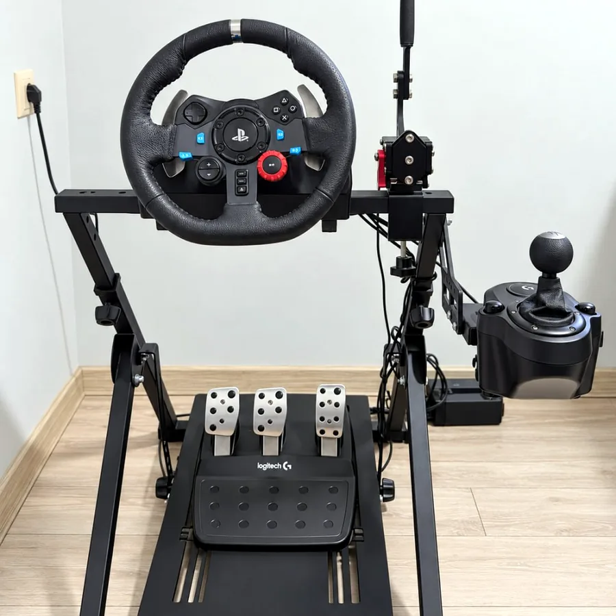 Гоночный симулятор Logitech G29 Driving Force, полный комплект
